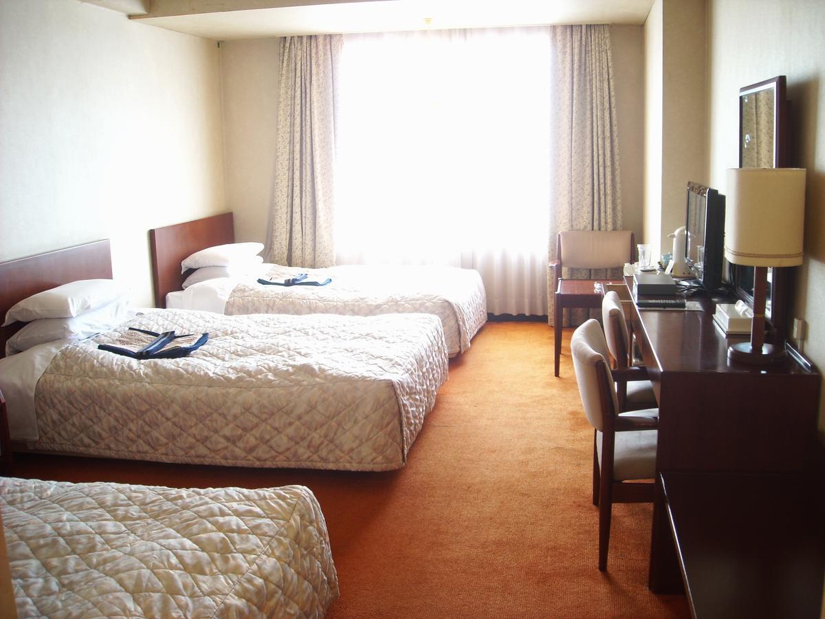 Hotel New Tanaka Yamaguchi Exterior photo