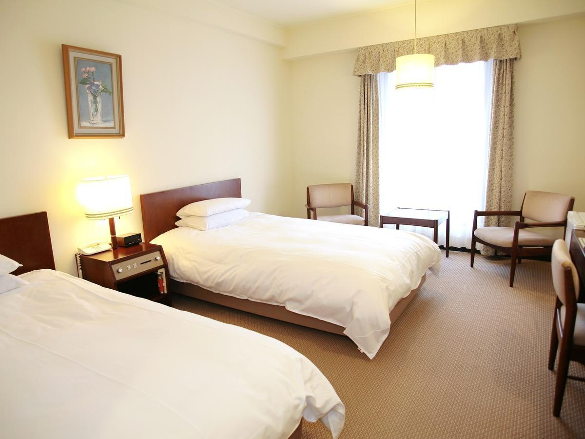 Hotel New Tanaka Yamaguchi Exterior photo